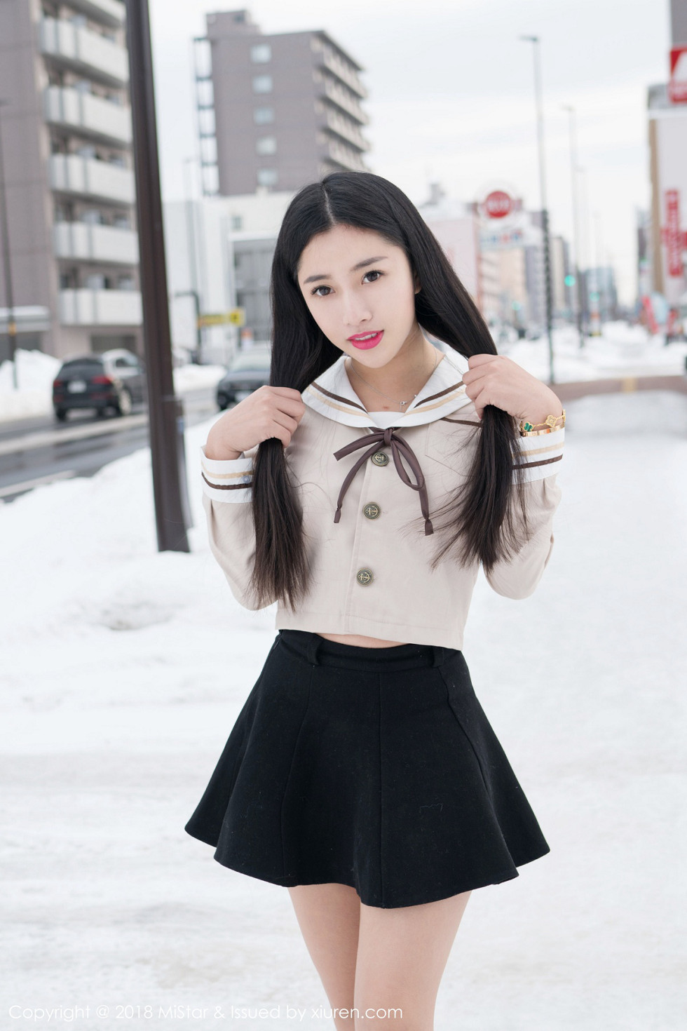 [MiStar魅妍社]Vol.216_女神陈嘉嘉Tiffany北海道旅拍红色肚兜配丁字裤诱惑写真35P