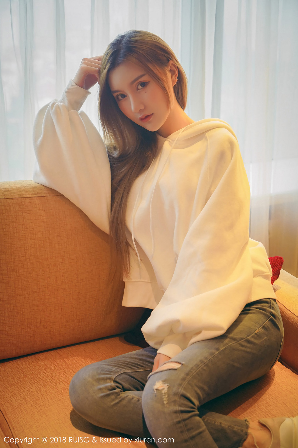 [RUISG瑞丝馆]Vol.045_清纯小妞M梦baby柔情私房发布居家甜美迷人清爽写真40P