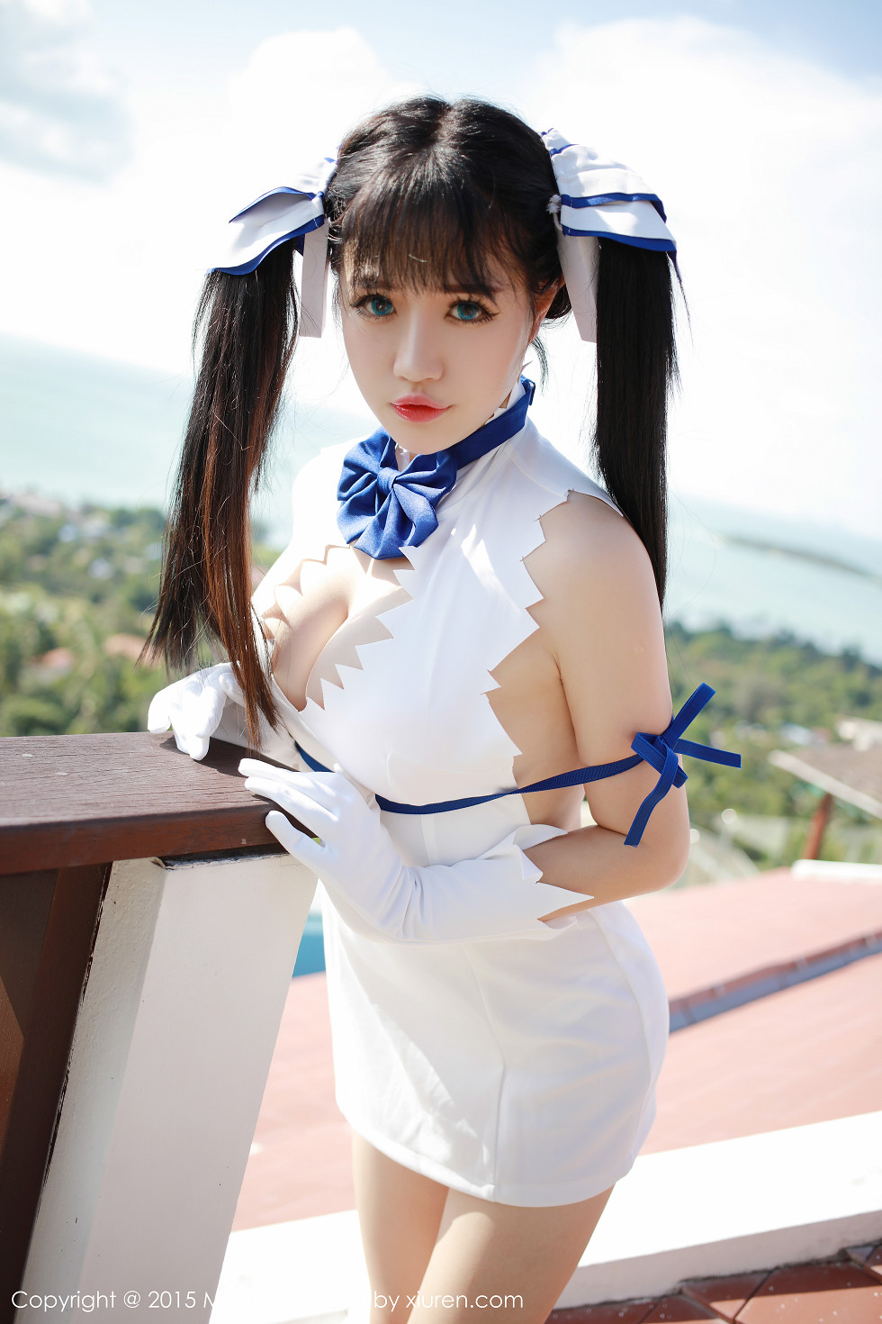 [MFStar模范学院]Vol.036_萌妹徐cake白色开档短裙迷人豪乳性感翘臀写真50P