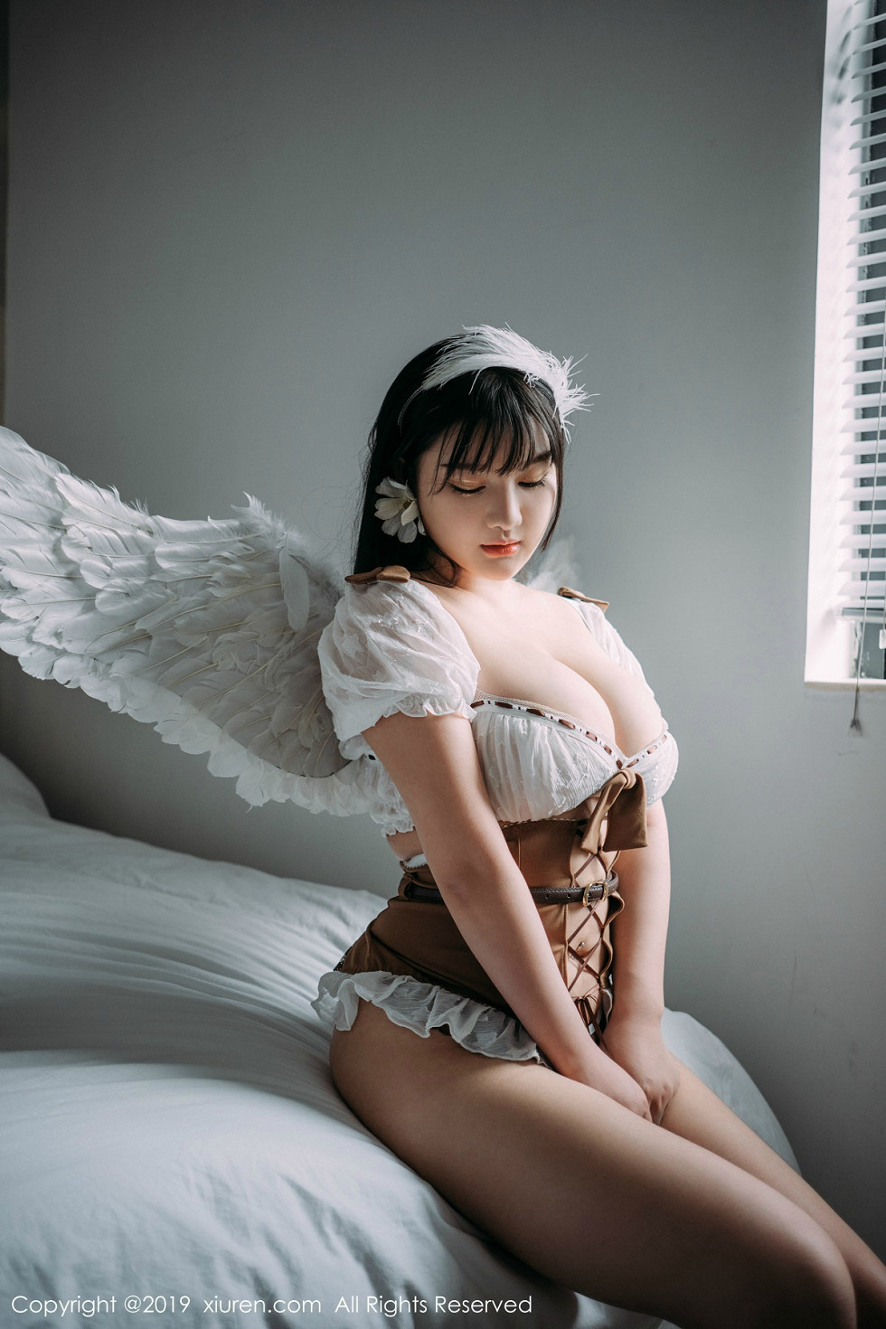 [XiuRen秀人网]No.1824_嫩模小尤奈私房性感女仆装+黑色透视装秀豪乳妩媚诱惑写真70P