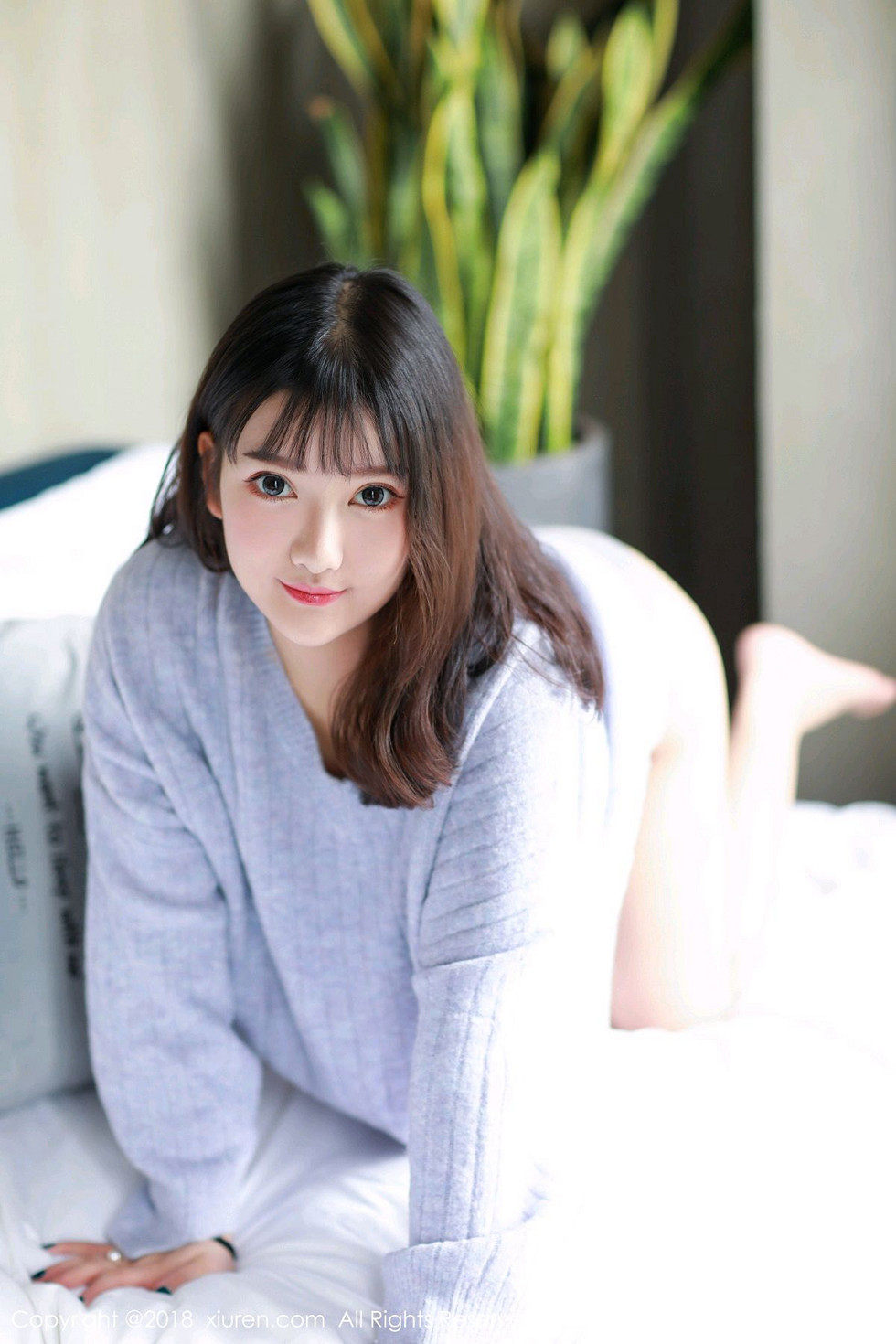 [XiuRen秀人网]No.1274_嫩模小尤奈私房情趣内衣半脱露傲人豪乳浑圆翘臀诱惑写真41P