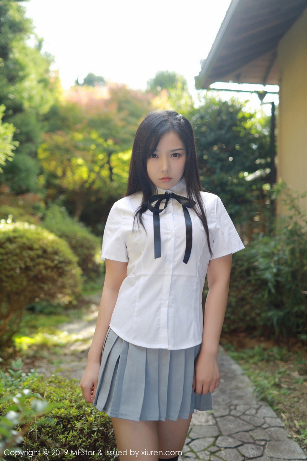 [MFStar模范学院]Vol.193_女神徐微微miar日本旅拍户外学生JK制服清爽迷人写真40P