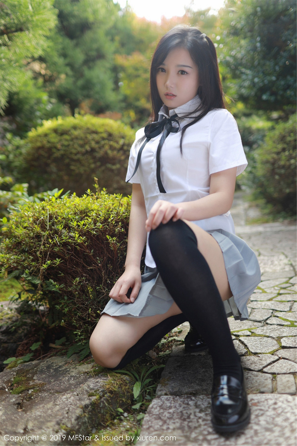 [MFStar模范学院]Vol.193_女神徐微微miar日本旅拍户外学生JK制服清爽迷人写真40P