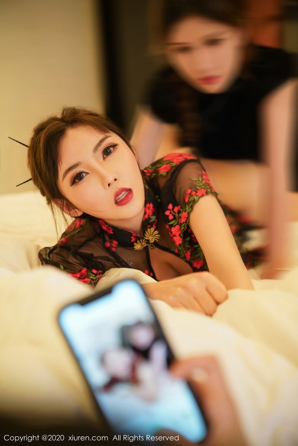 [XiuRen秀人网]No.2849_嫩模萌汉药baby＆张雨萌韵味典雅旗袍主题撩人姿势惹火诱惑写真45P